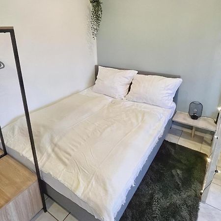 Ruhiges Naturparadies Fuer 4 Mit Kueche Schreibtisch Und Boxbett 韦特 外观 照片